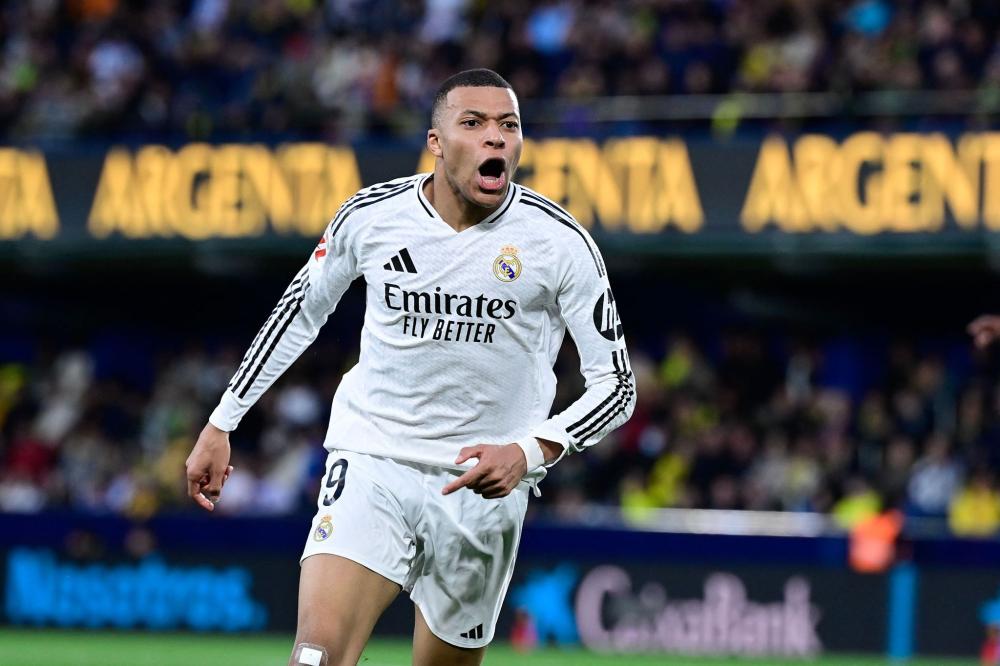 赚取了丰厚 赚取了丰厚